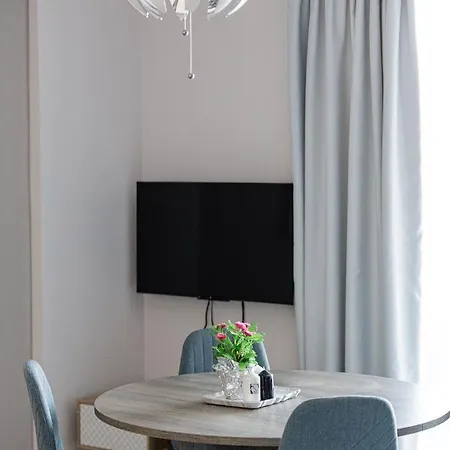 Aurora Suites