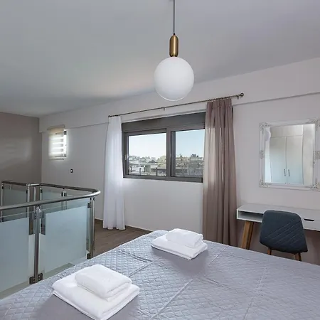 Aurora Suites Hanya